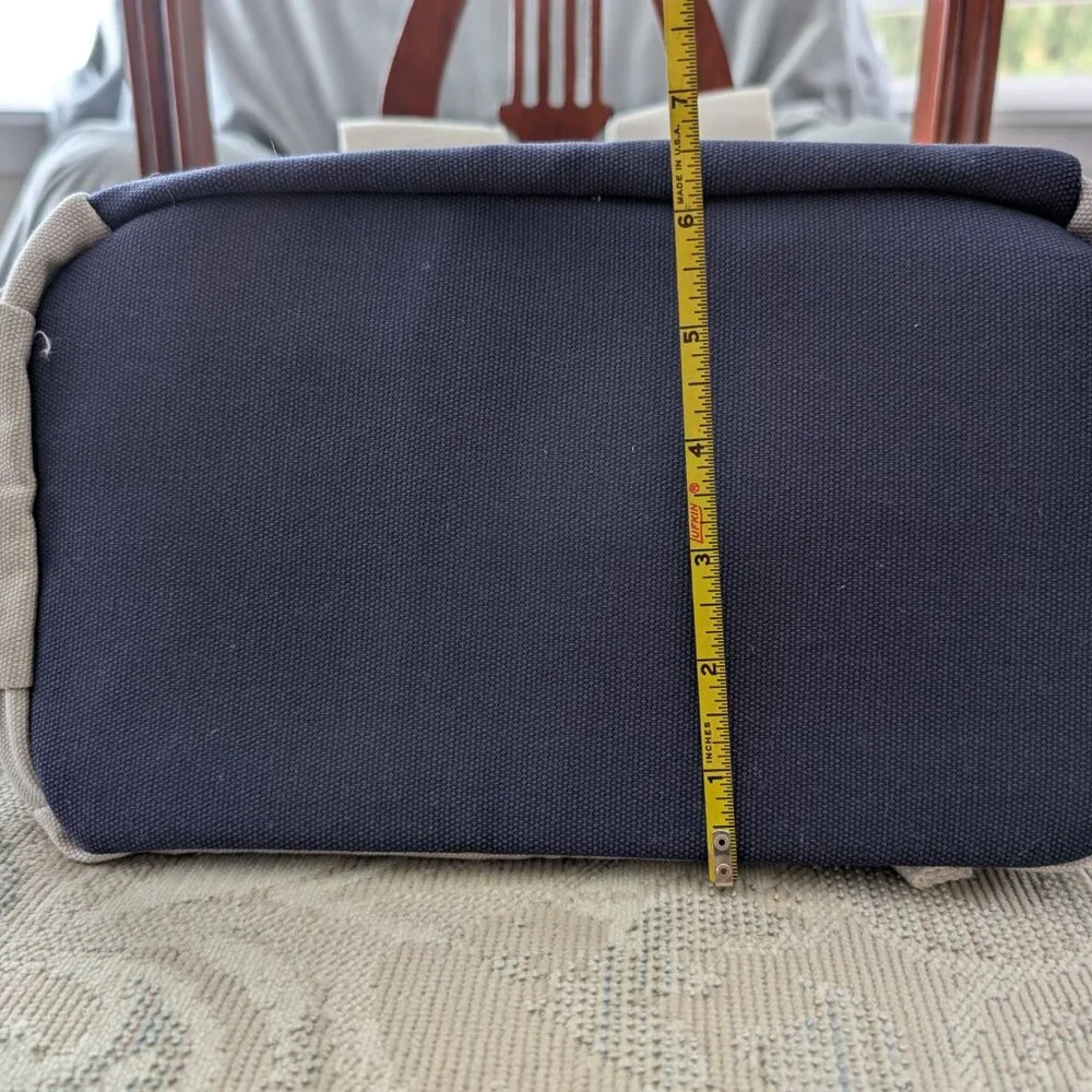 Canvas Backpack - Picture 11 of 11